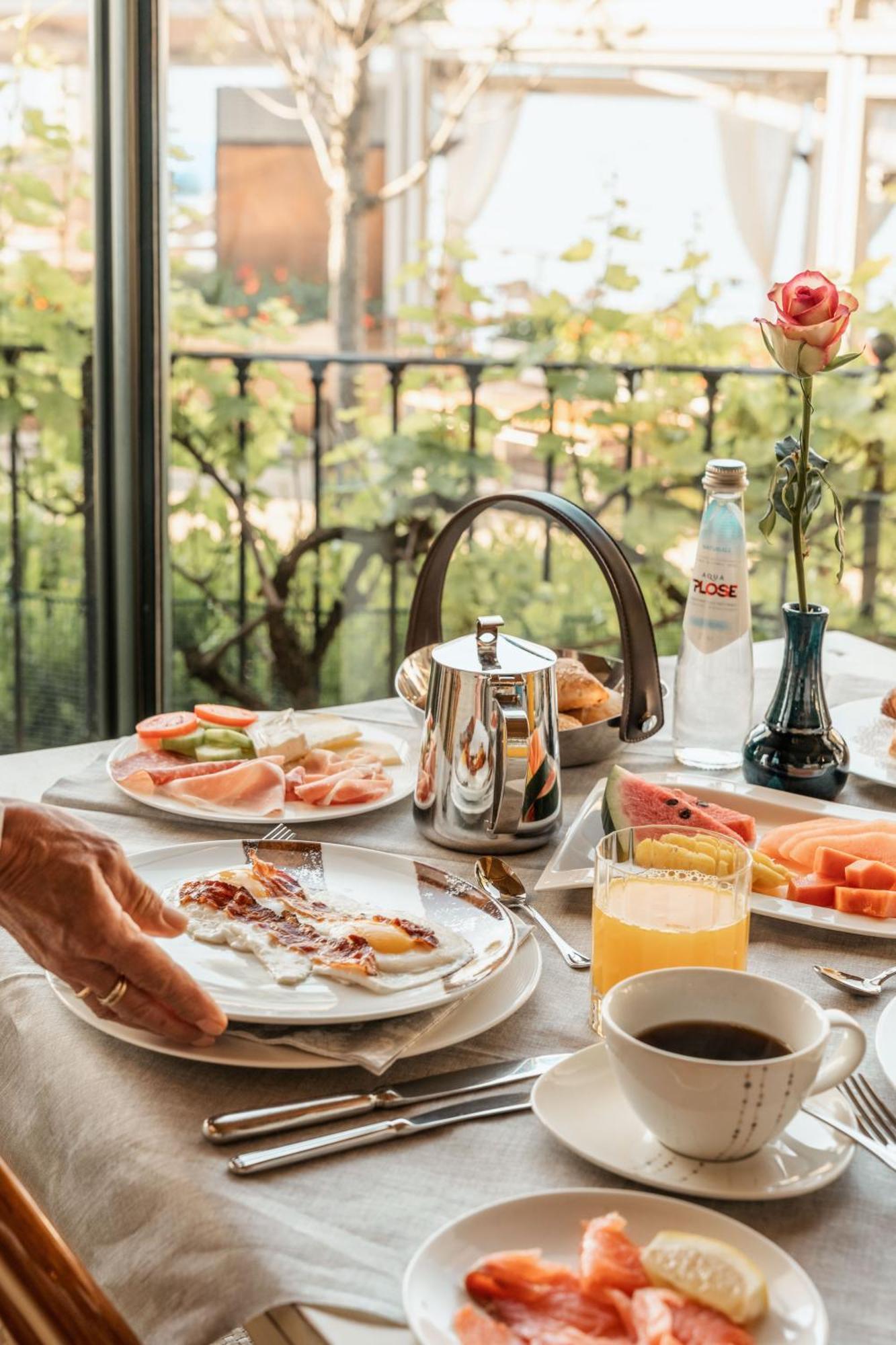 Hotel Ristorante Sogno San Felice del Benaco Εξωτερικό φωτογραφία