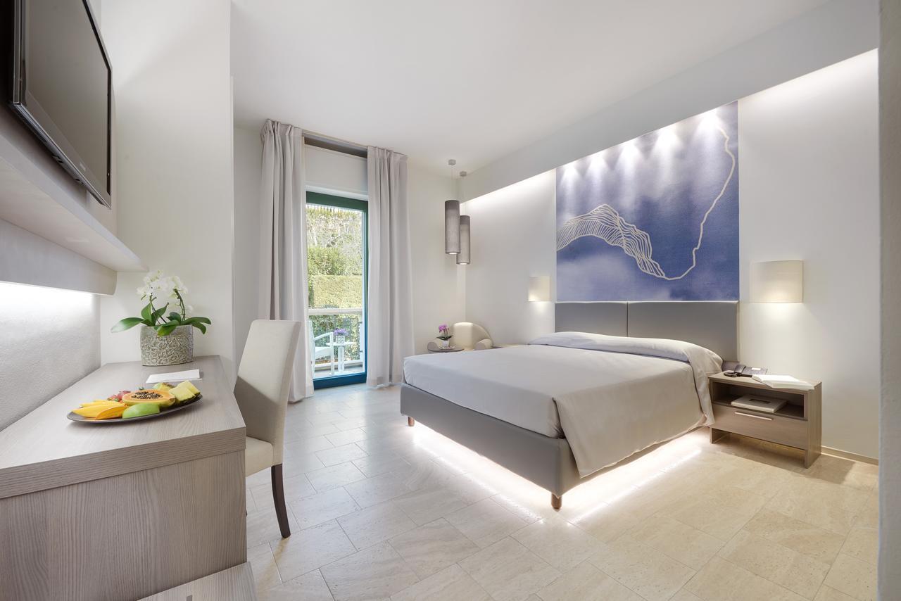 Hotel Ristorante Sogno San Felice del Benaco Εξωτερικό φωτογραφία