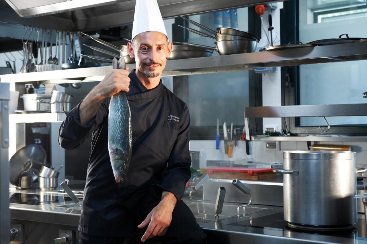 Hotel Ristorante Sogno San Felice del Benaco Εξωτερικό φωτογραφία